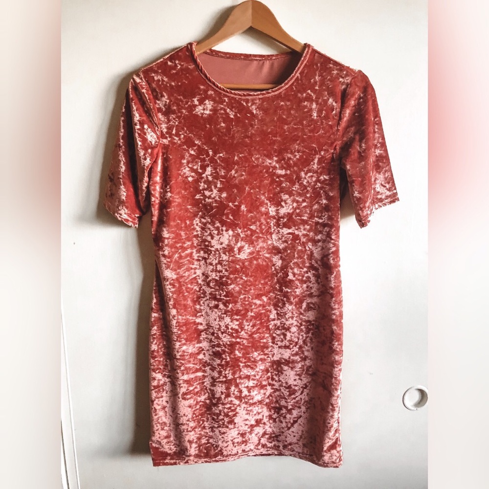 Vintage 90's 💖 Crushed Velvet Mini Dress
